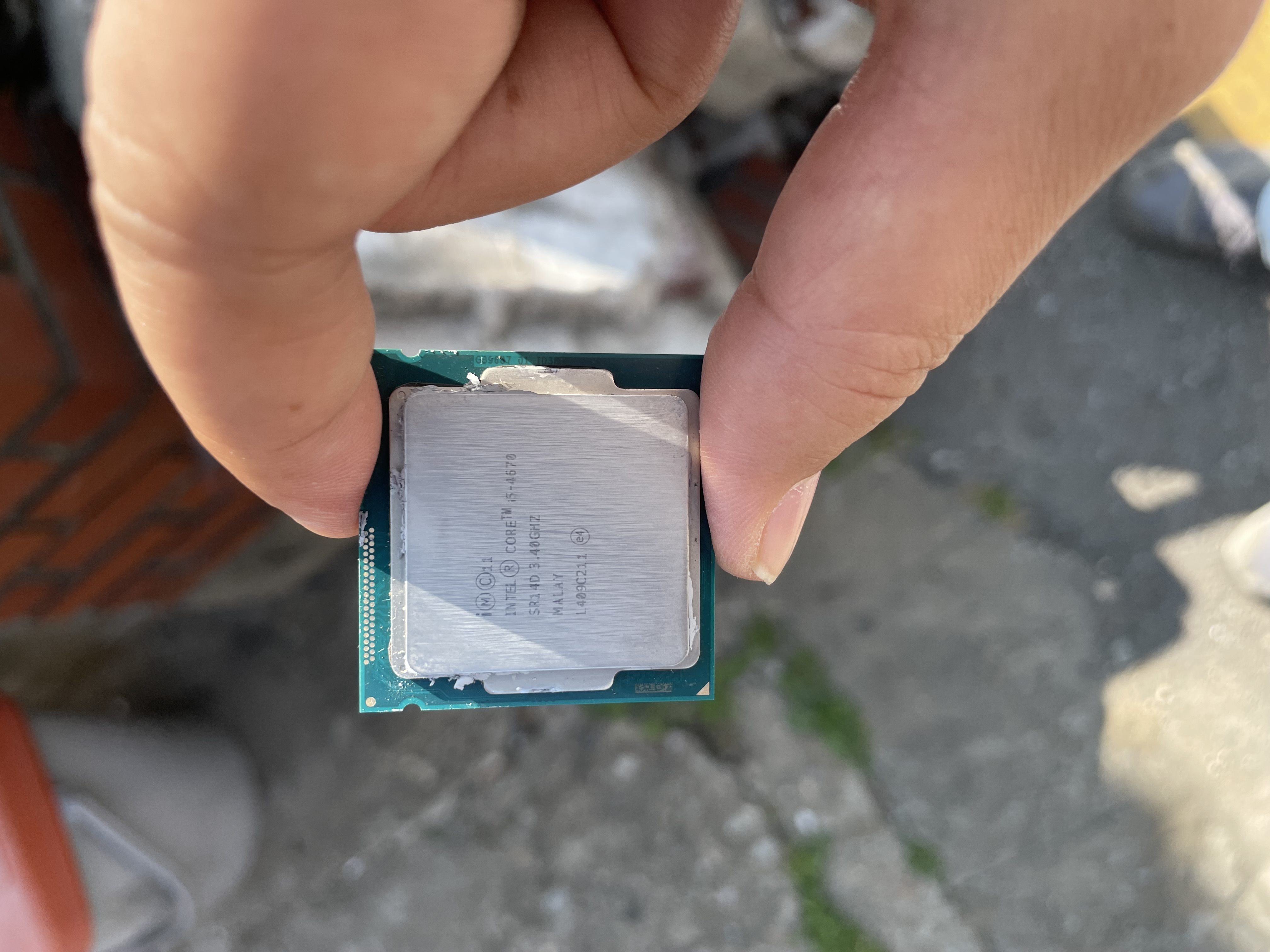 i5